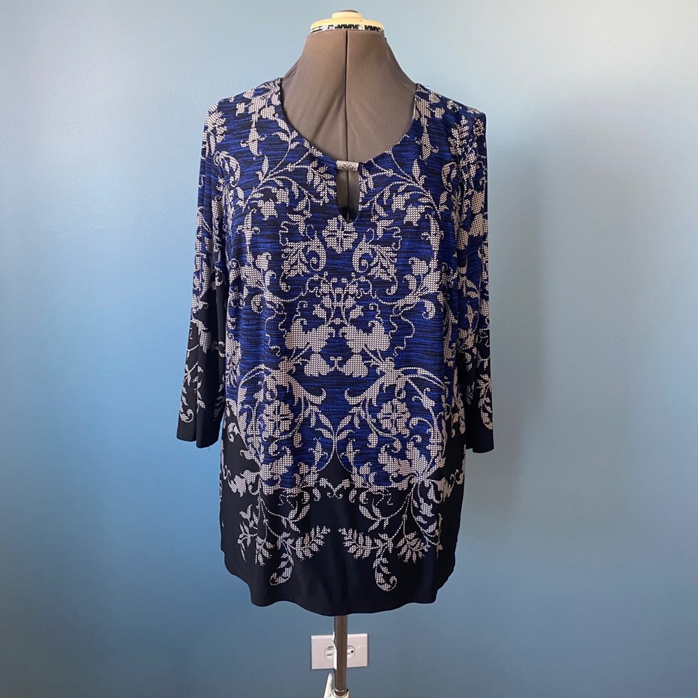 Roz & Ali Dressy Top